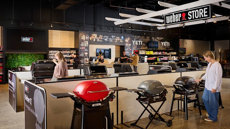 10 Reasons to Visit A Weber Store : The Ultimate Destination for BBQ and Outdoor Cooking Enthusiasts