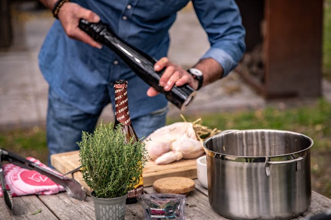 Hooi en bruin bier? De perfecte combo voor heerlijke kip!