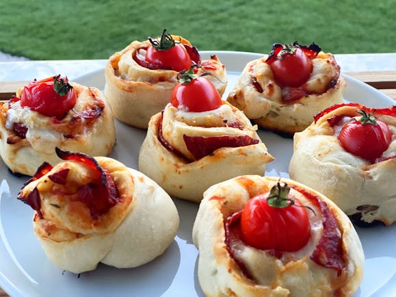 Comment faire une pizza roll au chorizo ?