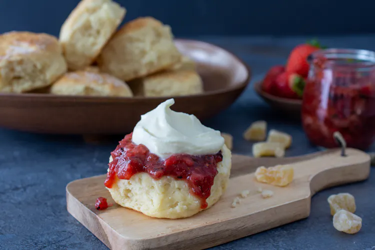 Ginger Beer Scones With Grilled Strawberry Jam | Desserts Recipes | Weber BBQ