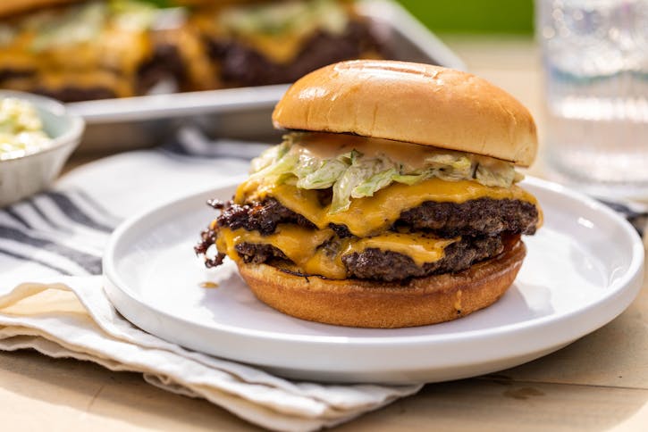 Smash Burger Recipe - Kitchen Swagger
