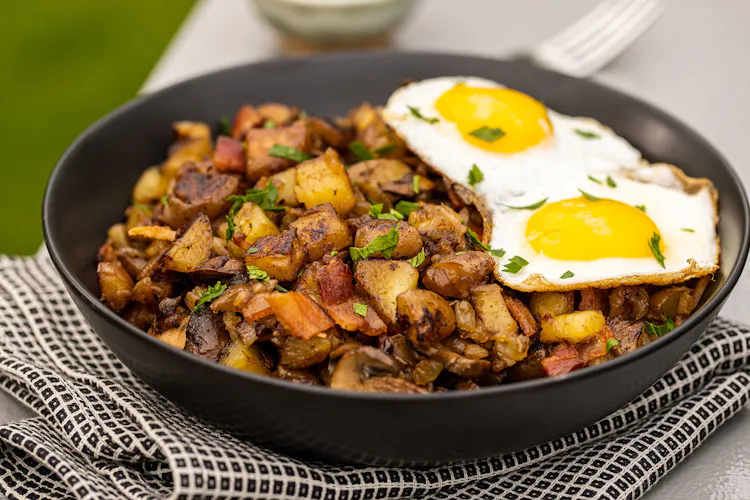 Bacon and Mushroom Breakfast Hash | Pork Recipes | Weber Grills
