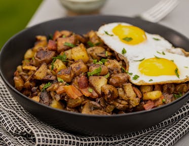 Bacon and Mushroom Breakfast Hash