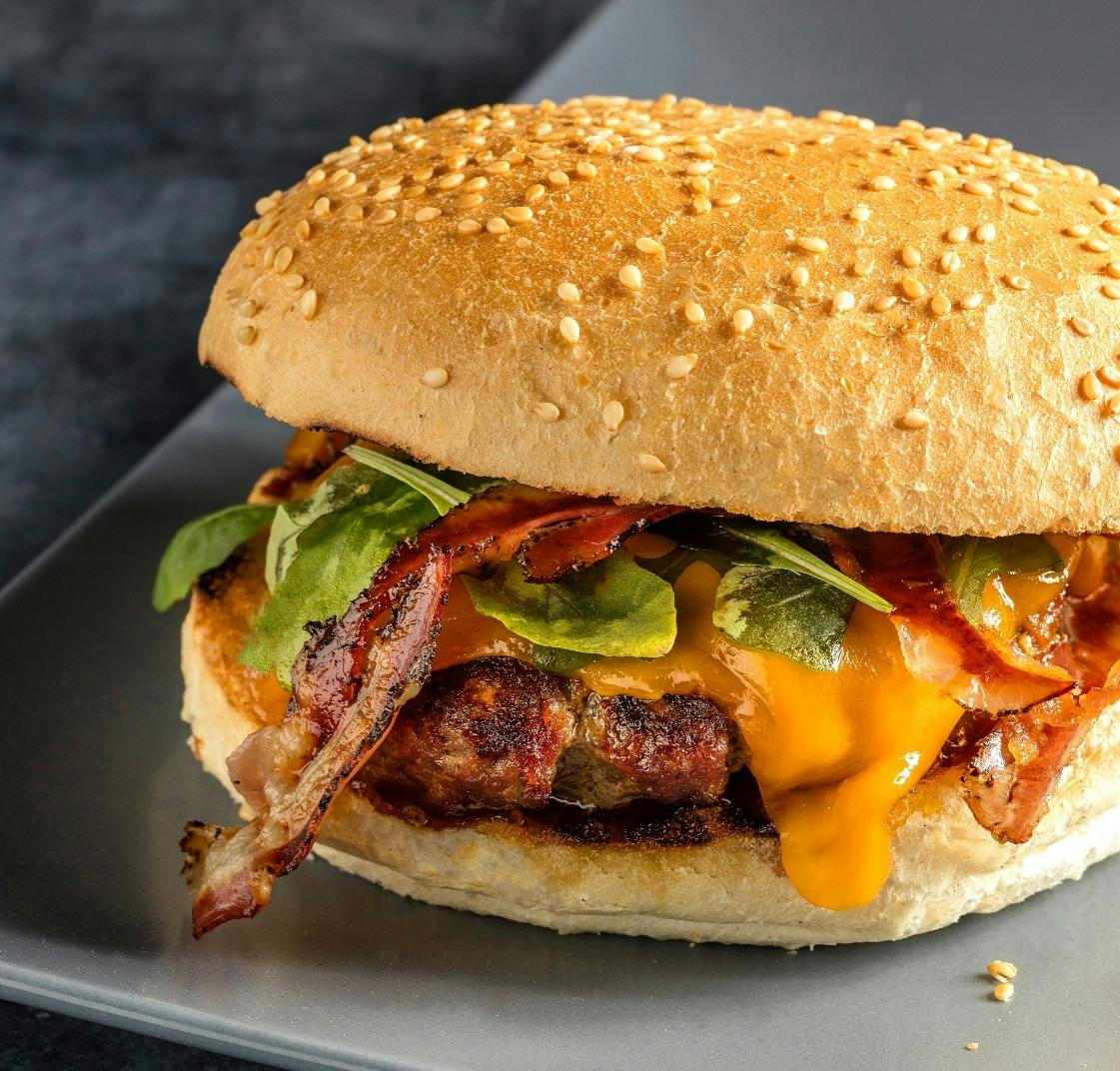 Backyard hero burger | Recepten