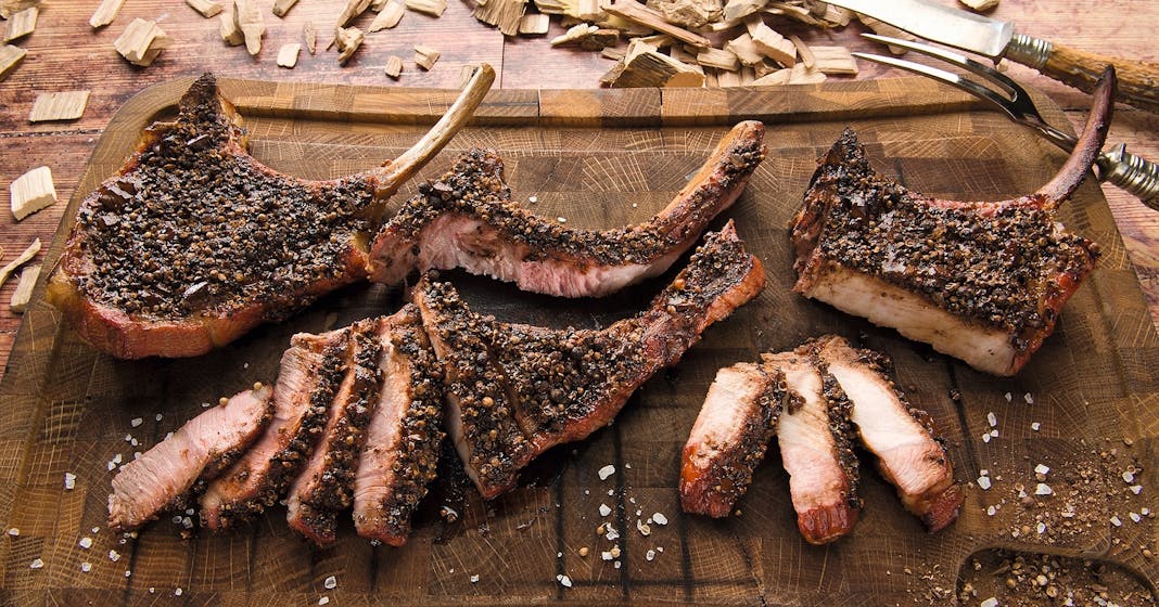 gordijn laag Beschaven Hoe rook je vlees het beste op een bbq?
