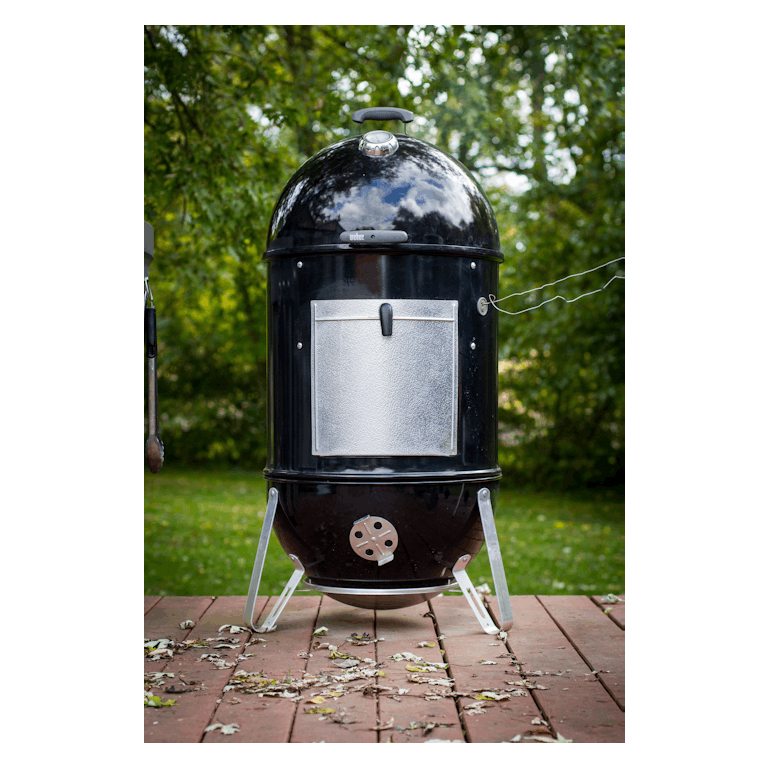 WEBER SMOKEY MOUNTAIN COOKER