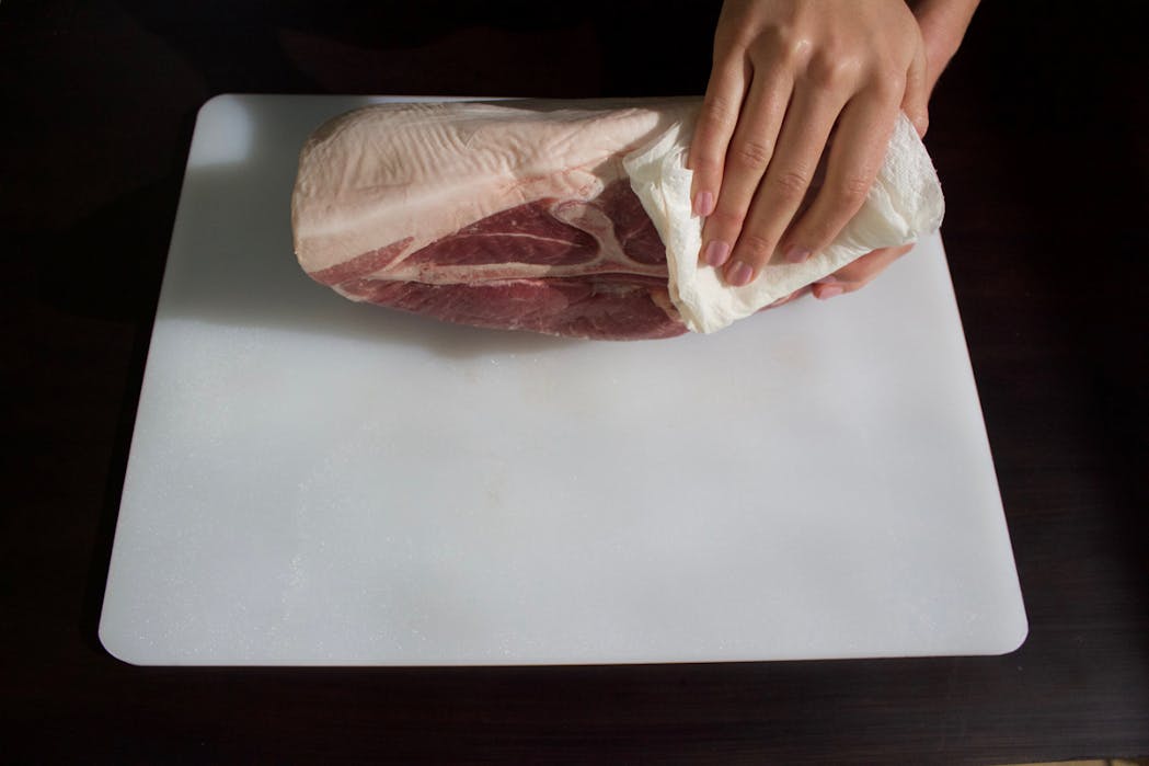 Trimming Pork Step1C
