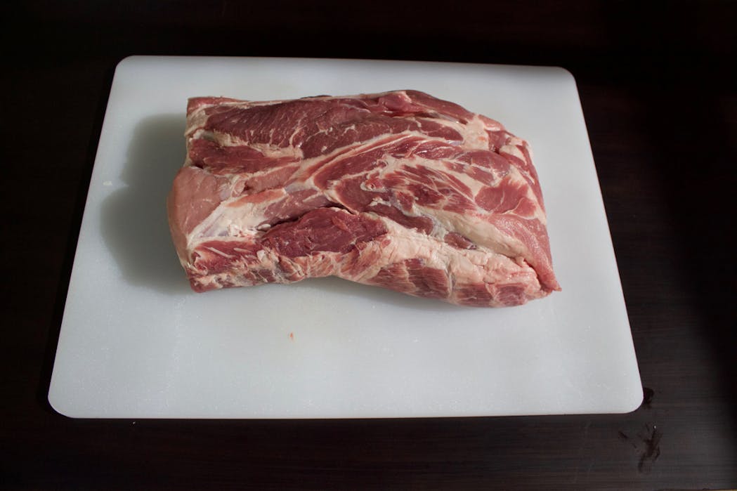 Trimming Pork Step5A