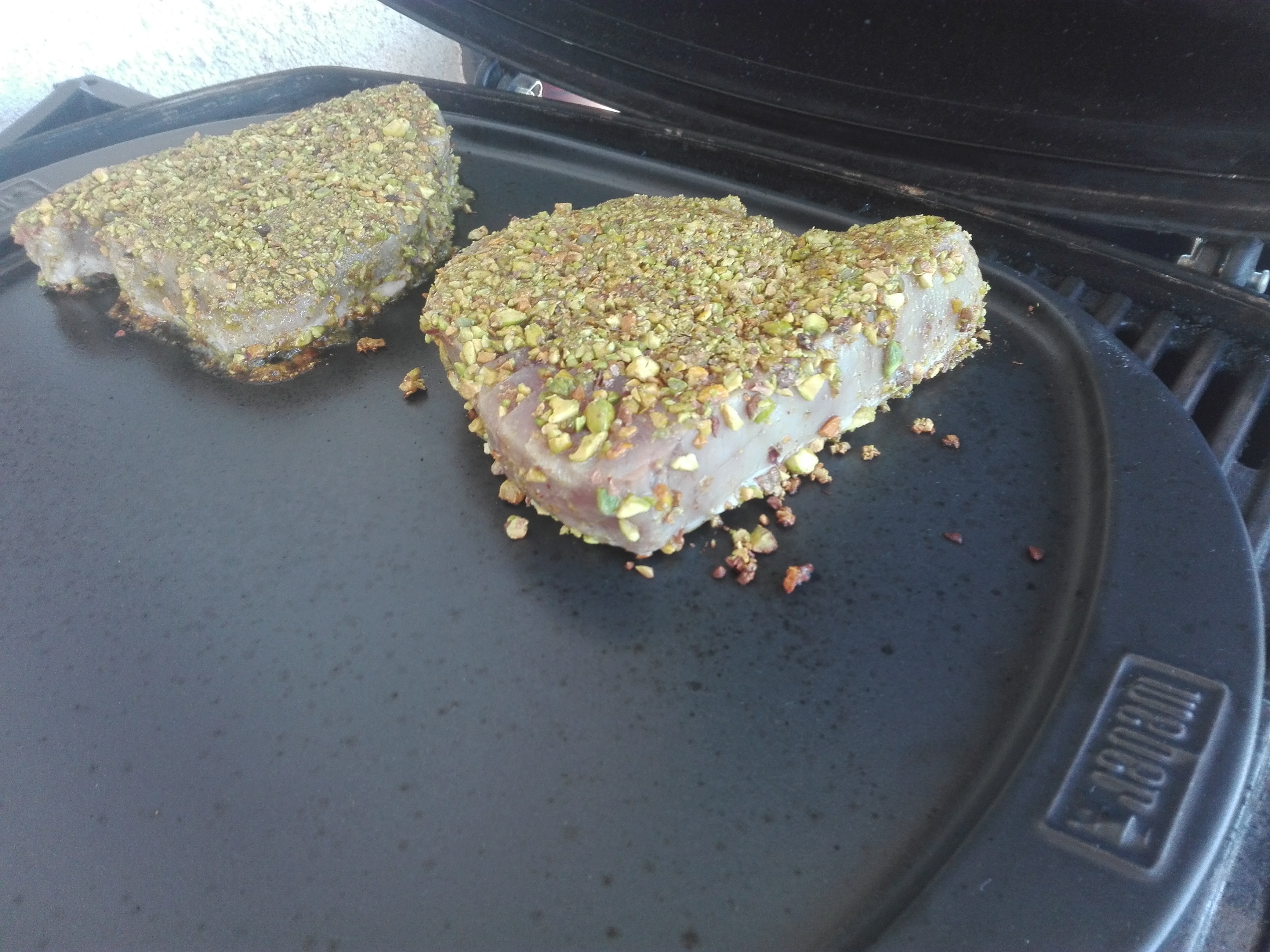 Tagliata Di Tonno In Crosta Di Pistacchi