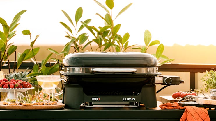 TAG KOKKEHUEN PÅ – DET ER TID TIL EN ALTANFEST!