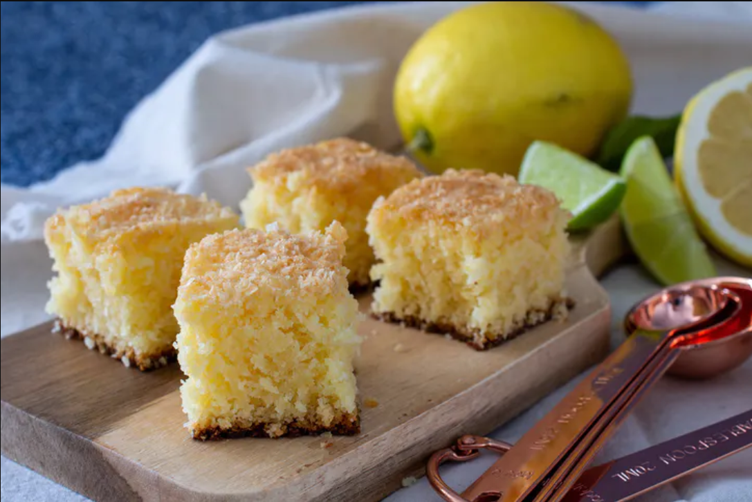 Zitronen Kokos Schnitten