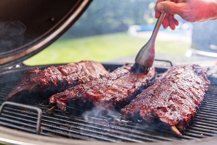 Tailgating 101 - Grilled Ribs Recipes - Weber Grills | Weber Grills