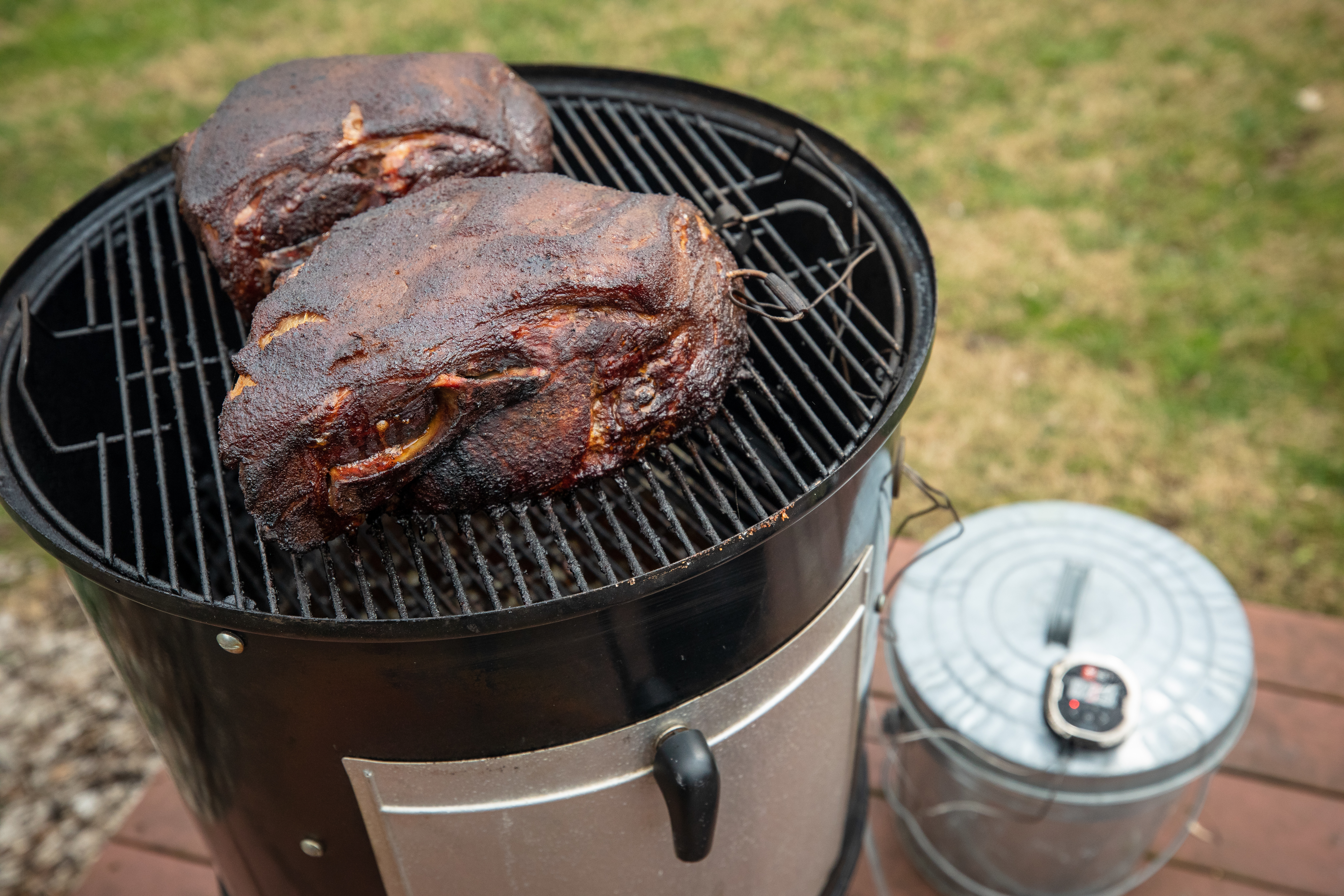 pulled pork weber grill