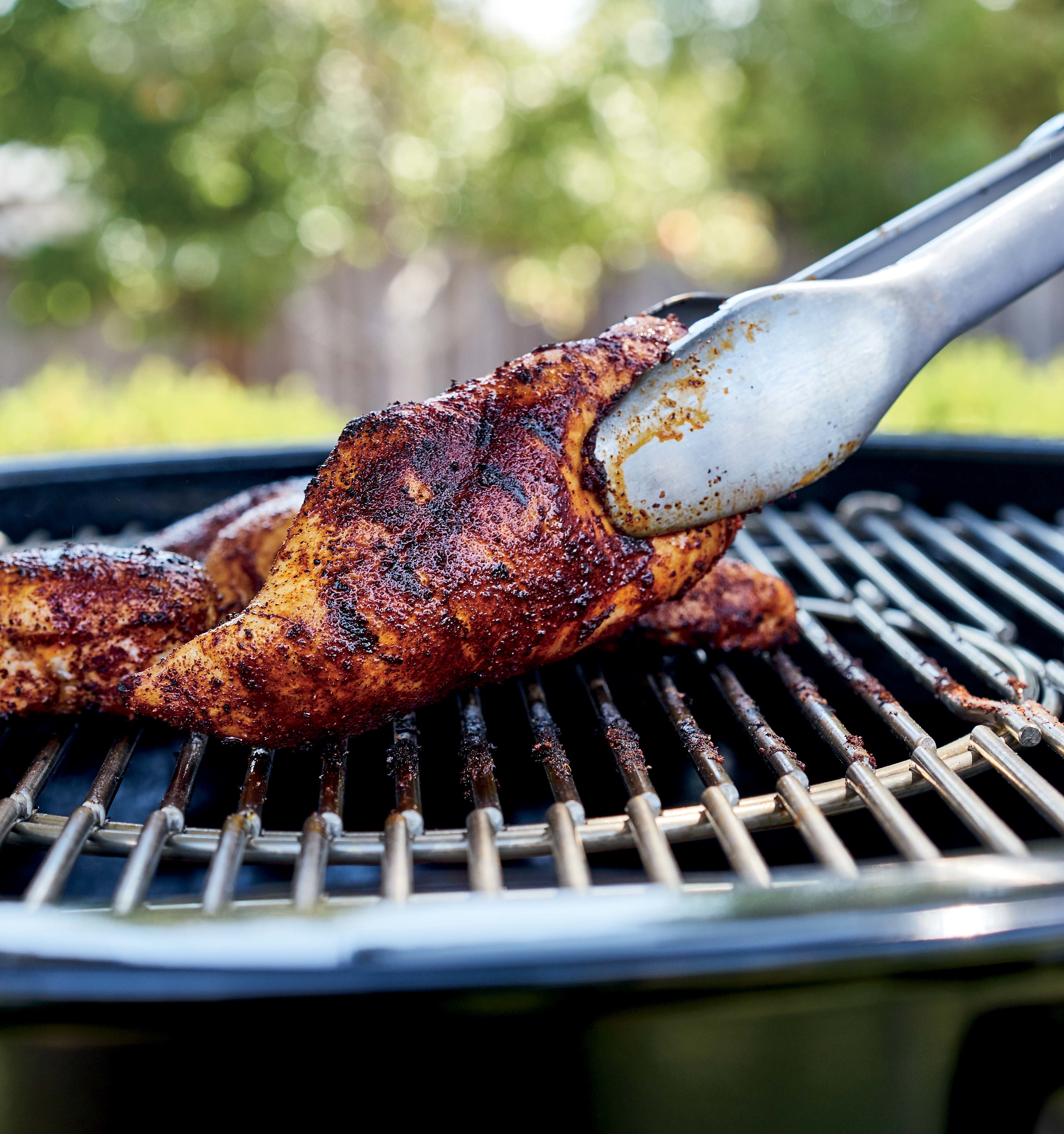 Cooking chicken on weber hotsell