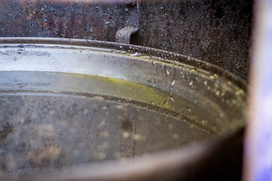 Do I Need To Put Water In The Drip Or Water Pan Burning Questions Weber Grills