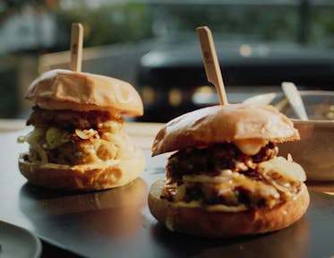 Double Smashed Cheeseburgers