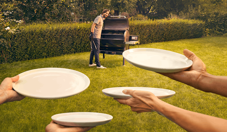 Weber Teaser Smokefire Hero 796X520