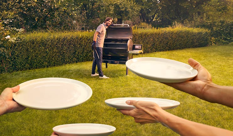 Weber Teaser Smokefire Hero 796X520