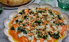 Puffy Bread With Capsicum Dip