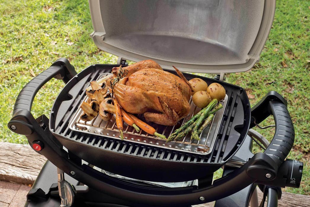 Weber Q1200 Portable Grill Bundle - Barbecues, Grills & Smokers