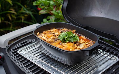 Setting up your Weber Q barbecue for Indirect Cooking (Q BURNER ONLY MODELS)