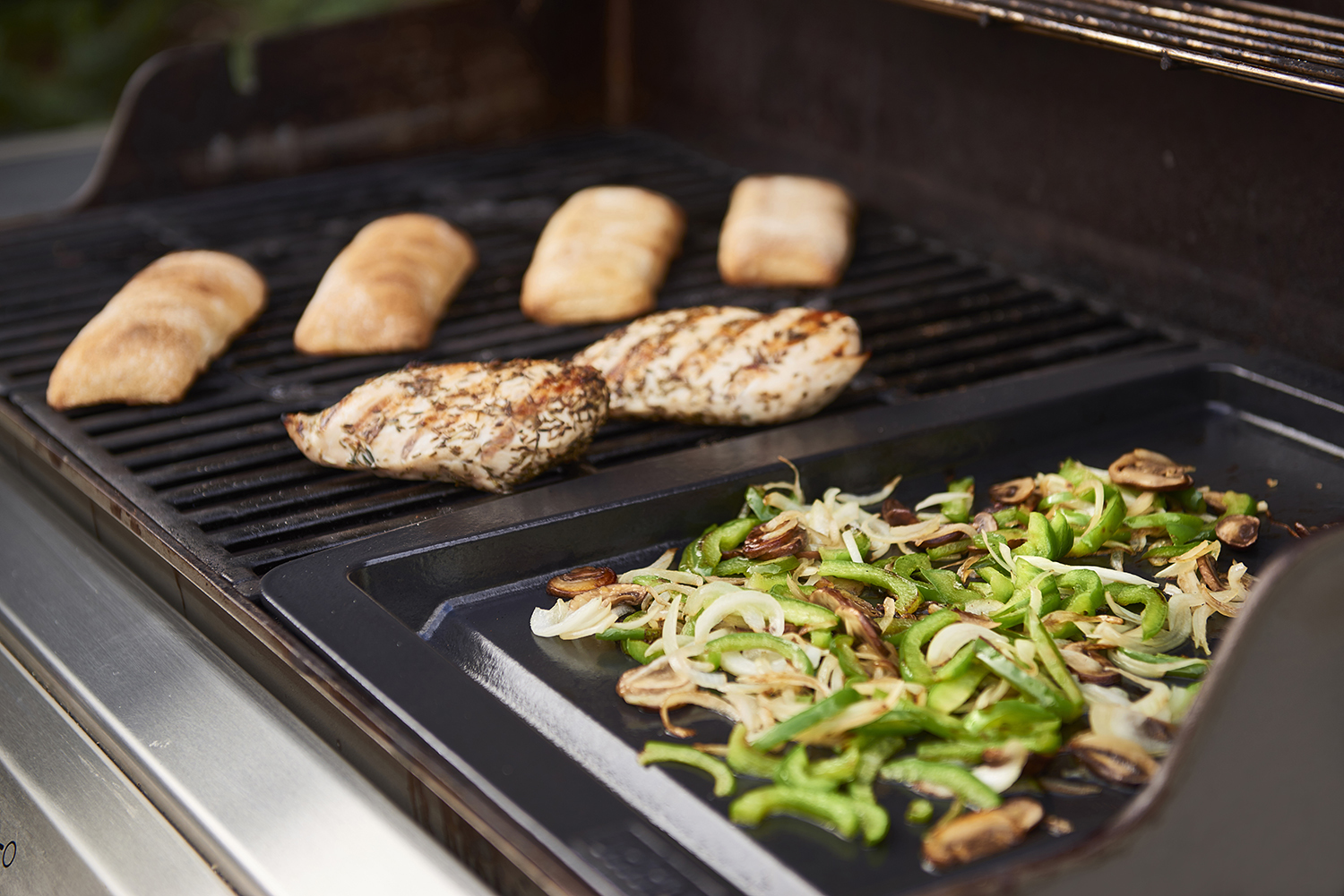 Steak And Burger Chiicken Philly Cheesesteak