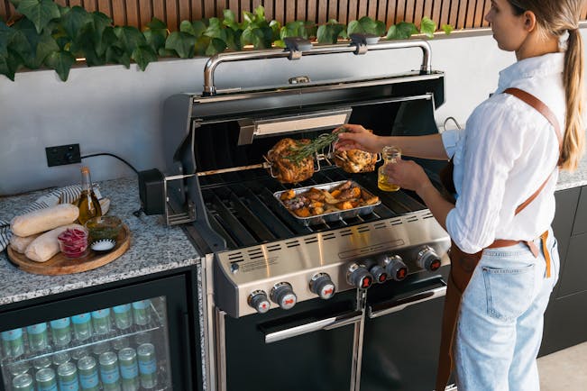 Why Weber® Outdoor Kitchens?
