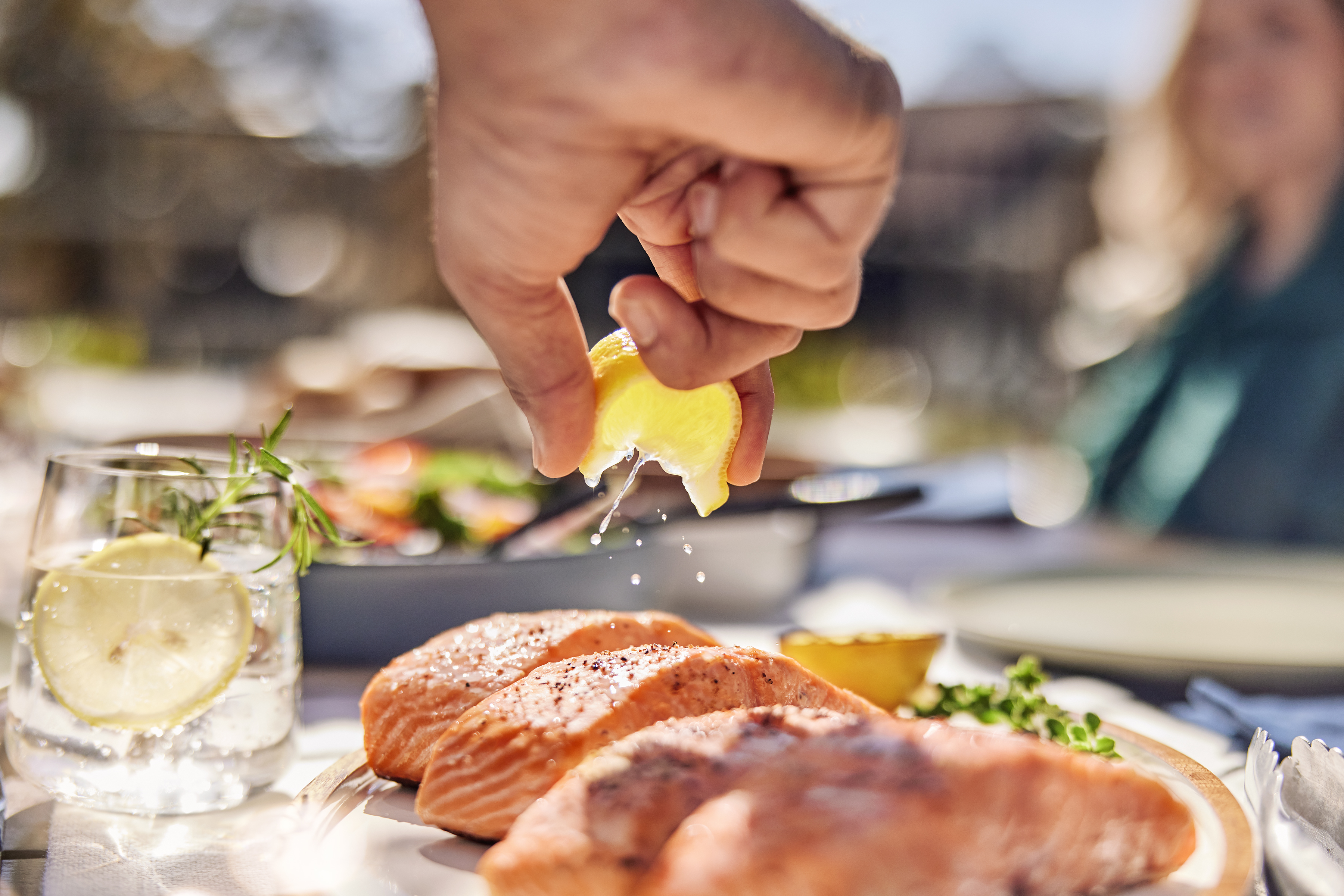 20221128 Jm Weber Lumin Electric Grill 0832 Aa V1 Adobe Jpg