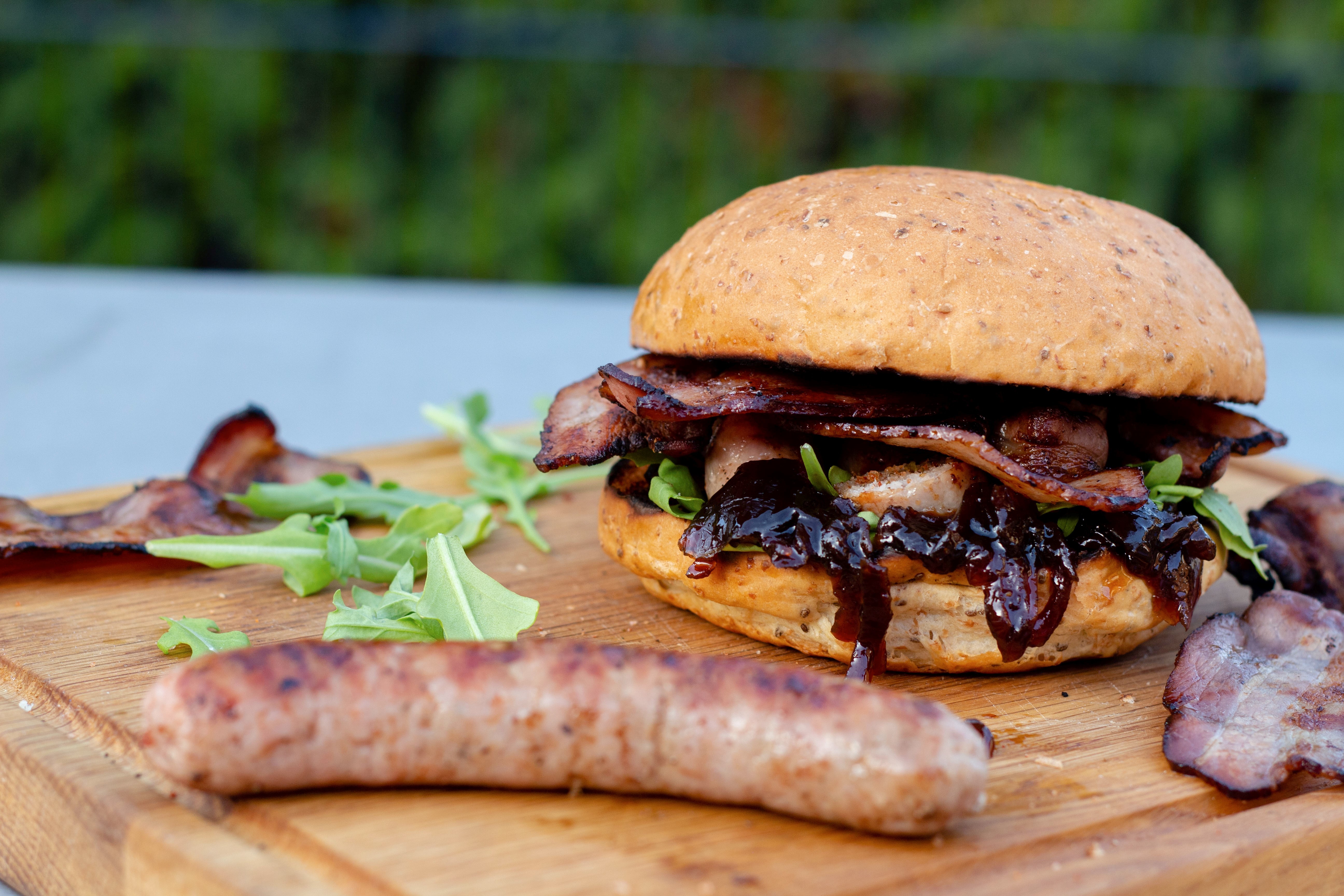 Bacon Bratwurst Burger 4
