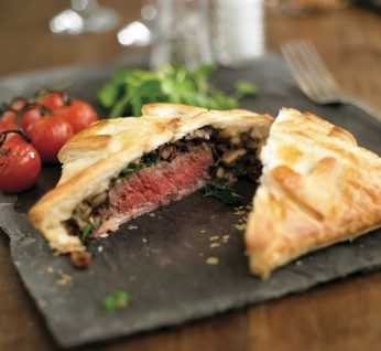 Beef  En  Croute 346X318