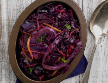 Braised Red Cabbage with Red Wine