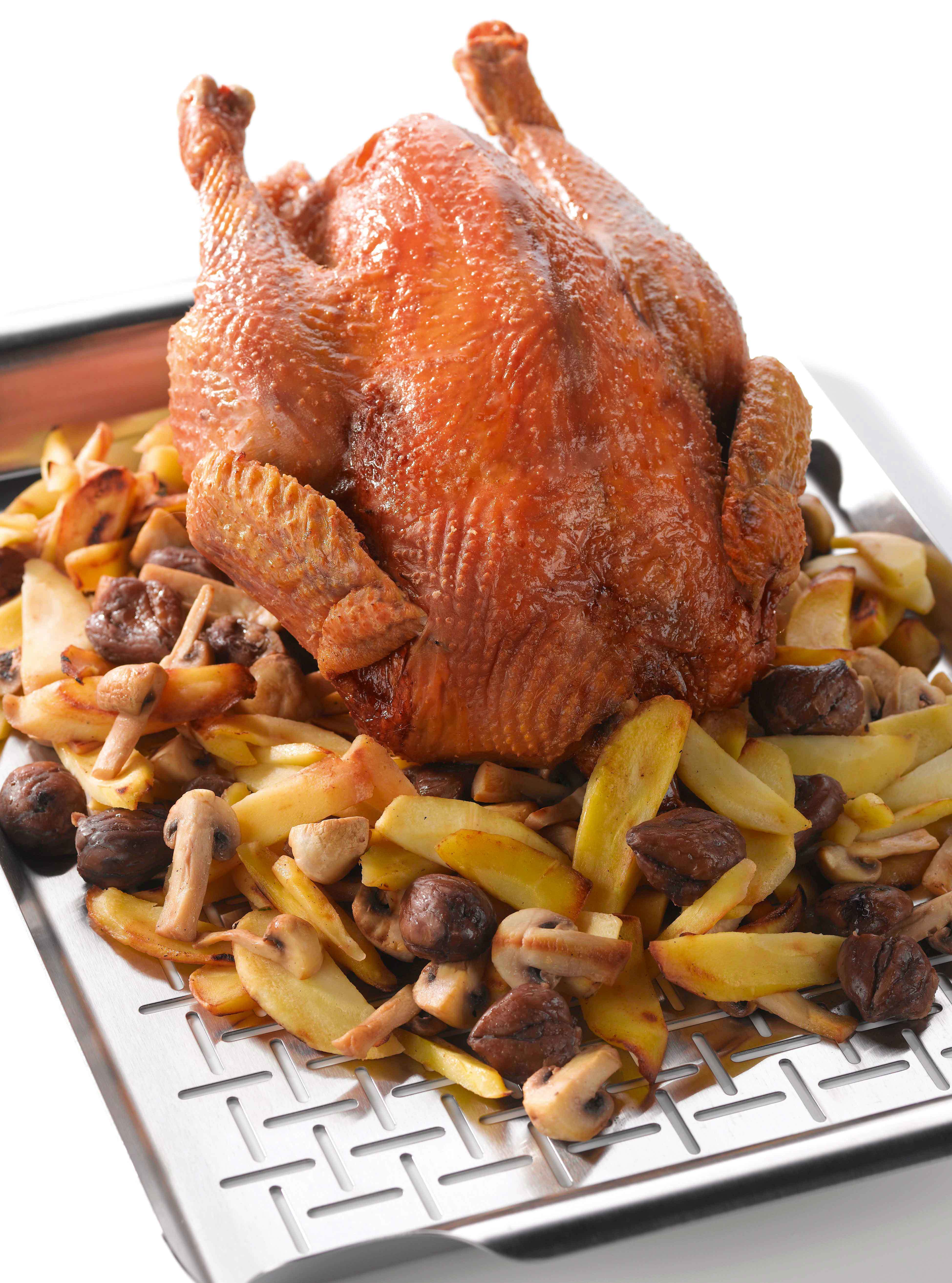 Chapon Rôti Farci Au Pain Barbecues Weber C Photo Rougereau Bd