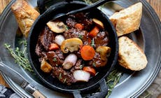 Beef Bourguignon300 1 Bd