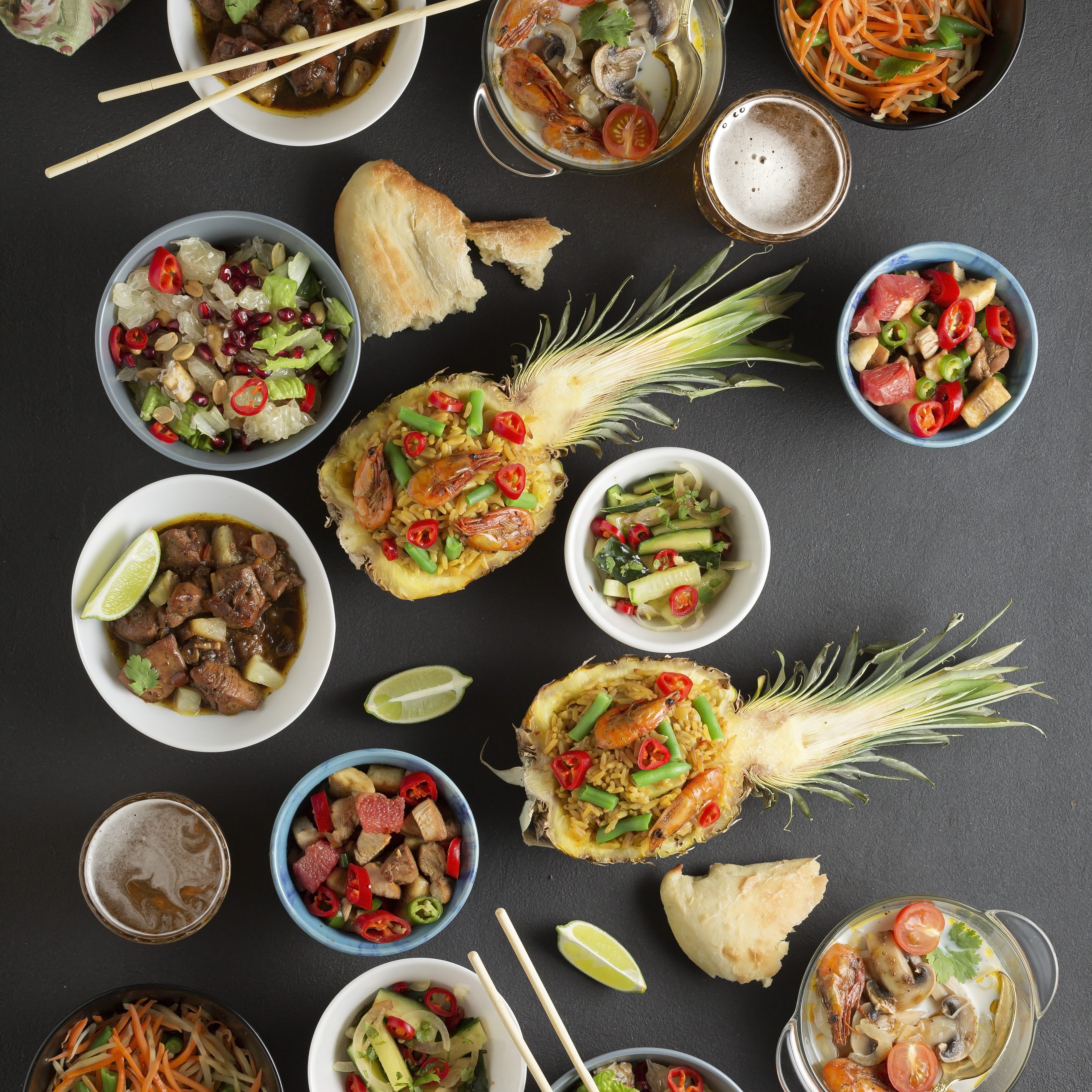 Hähnchen Curry In Der Ananas