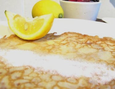 Traditional Pancakes with Lemon & Sugar