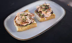 Avocado Toast Al Salmone