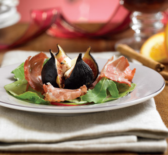 Mulled  Wine  Figs With  Goat  Cheeese  Param  Ham