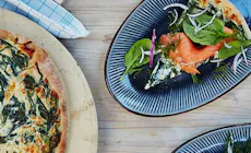 Pizza With Smoked Salmon And Creamed Spinach 750X750