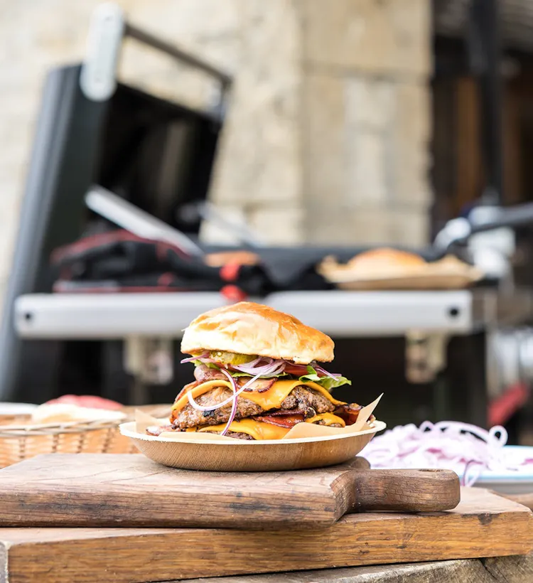 Smash Burgers | Beef | Weber recipes
