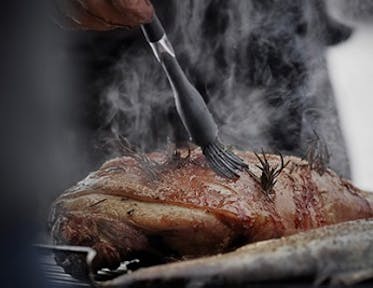 Leg of Lamb with Garlic and Rosemary