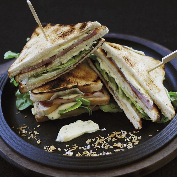 Weber  Football  Sandwich 750X750