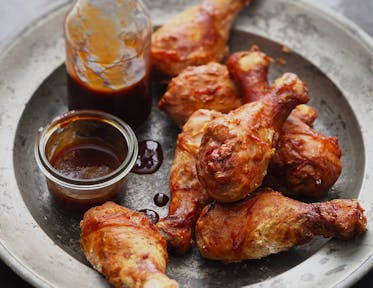 Chicken Wings mit BBQ Sauce
