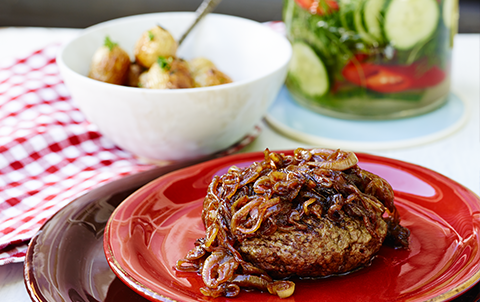 Hakkeboef Med Bloede Loeg