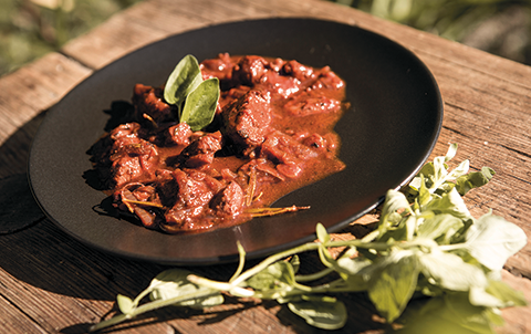 Hvidloegskylling Stuvet I Tomater