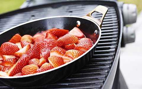 Jordbaer Romanoff Weber Style