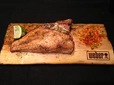 Lomitos De Dorada Al Aroma De Cedro En La Bbq