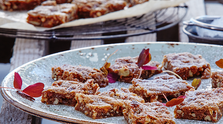 Pekaanipahkinaisia Toffeetankoja