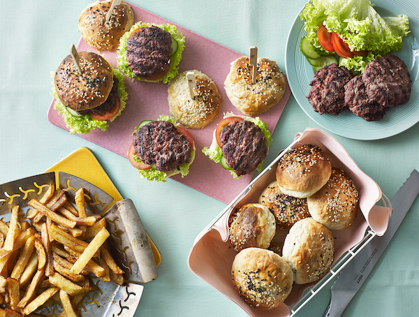 Pikkuhampurilaiset Kotitekoisten Sampyloiden Kera