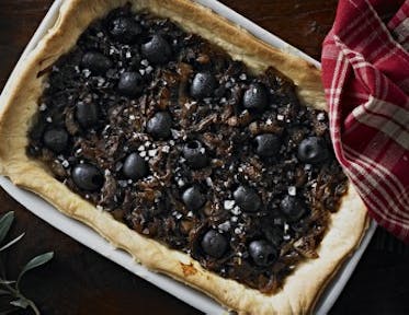 Pissaladiere with Onions, Black Olives and Anchovies