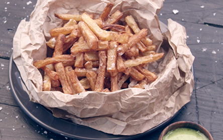 Pommes Frites Med Dragonmajonnas